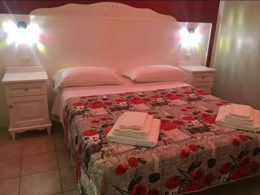 Immagine 18 di Bed & Breakfast in vendita  a Sinalunga