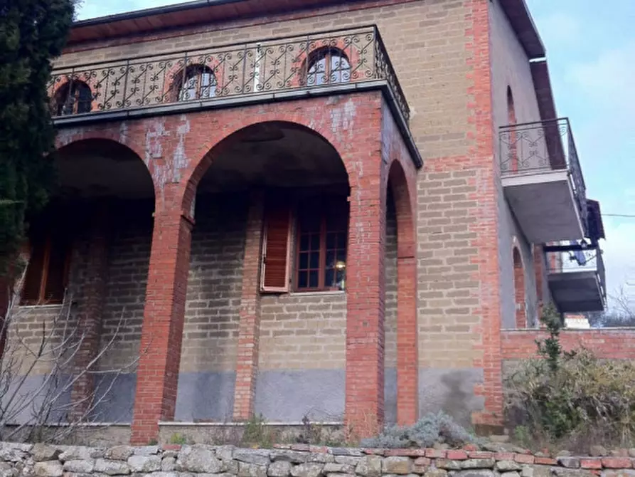 Immagine 2 di Casa indipendente in vendita  a Sinalunga