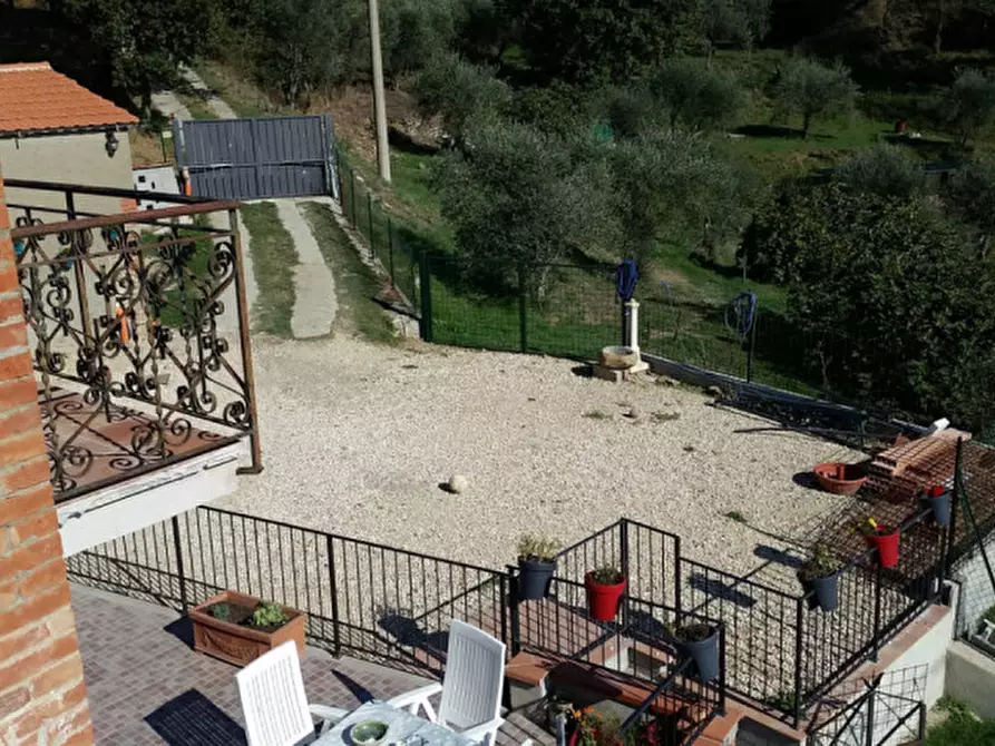 Immagine 7 di Casa indipendente in vendita  a Sinalunga