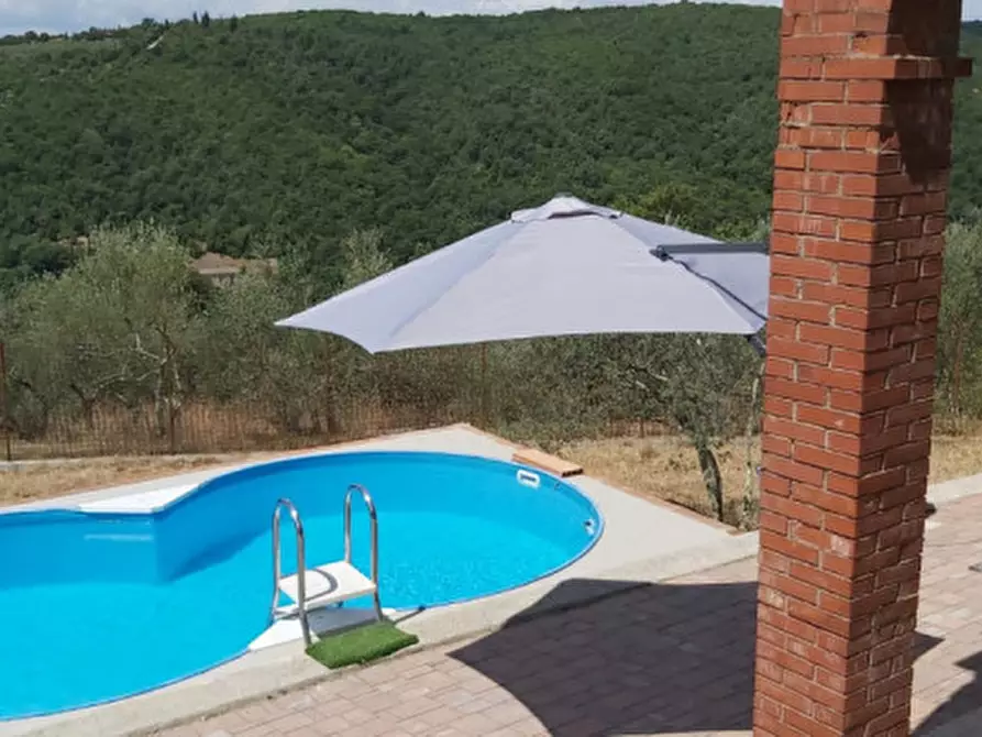 Immagine 8 di Casa indipendente in vendita  a Sinalunga