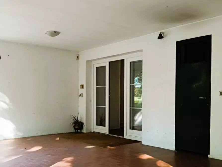 Immagine 41 di Villa in vendita  a Camponogara