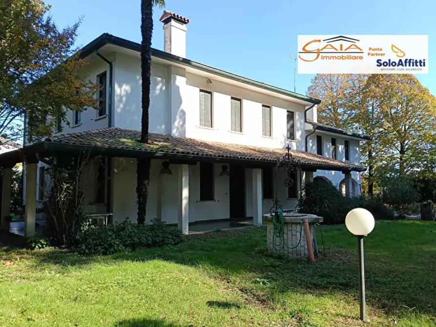 Immagine 45 di Villa in vendita  a Camponogara