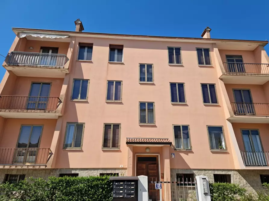 Immagine 2 di Appartamento in vendita  in Via Barbieri a Abano Terme