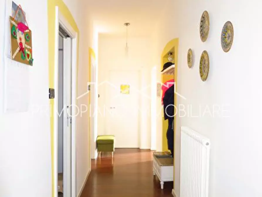 Immagine 11 di Appartamento in vendita  in via Vittorio Veneto 29 a Trento