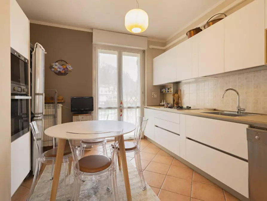 Immagine 7 di Appartamento in vendita  in Via Raimondo Negri. 10 a Romagnano Sesia