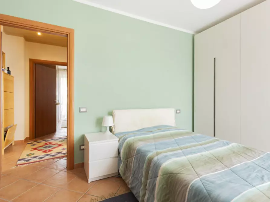 Immagine 11 di Appartamento in vendita  in Via Raimondo Negri. 10 a Romagnano Sesia