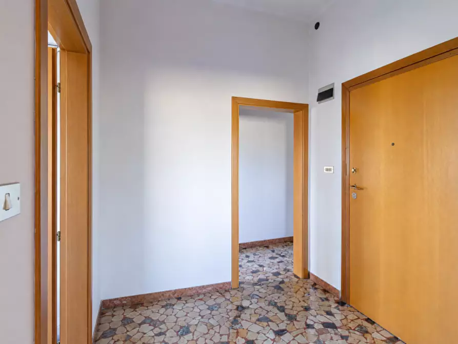 Immagine 19 di Appartamento in vendita  in VIA EMILIA 301 a San Lazzaro Di Savena