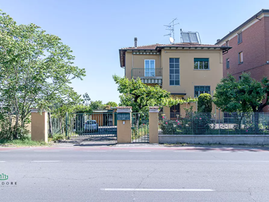 Immagine 34 di Appartamento in vendita  in VIA EMILIA 301 a San Lazzaro Di Savena