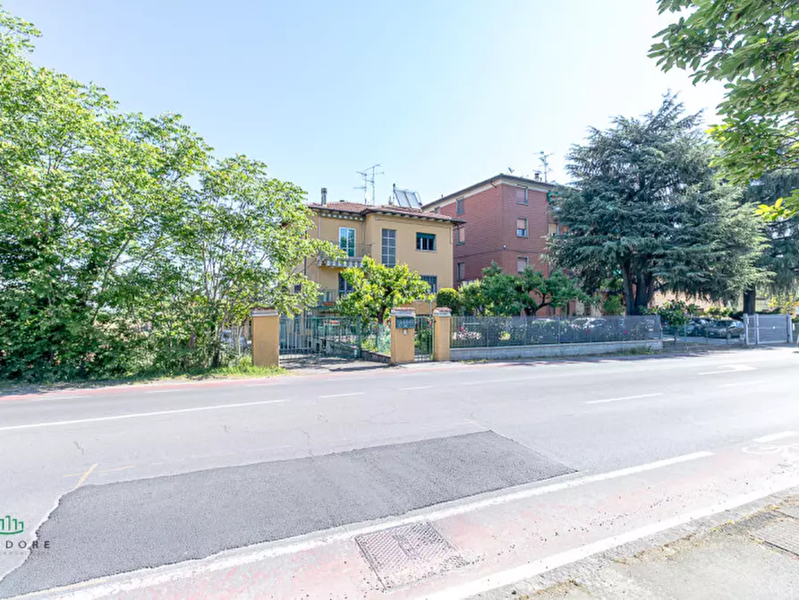 Immagine 37 di Appartamento in vendita  in VIA EMILIA 301 a San Lazzaro Di Savena