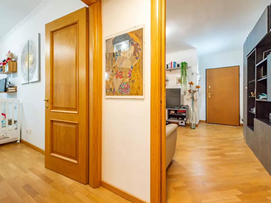 Immagine 8 di Appartamento in vendita  in VIALE VINCENZO MARRONARO 134 a Roma