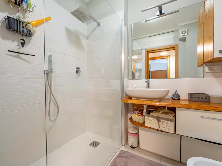 Immagine 15 di Appartamento in vendita  in VIALE VINCENZO MARRONARO 134 a Roma