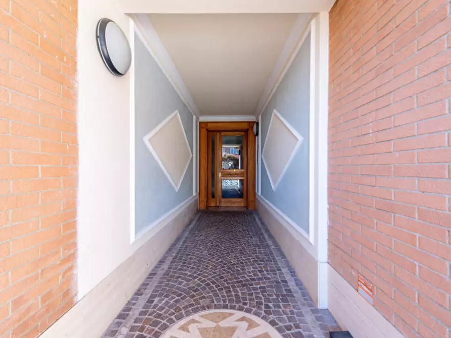 Immagine 29 di Appartamento in vendita  in VIALE VINCENZO MARRONARO 134 a Roma