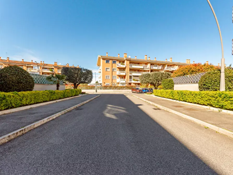 Immagine 33 di Appartamento in vendita  in VIALE VINCENZO MARRONARO 134 a Roma