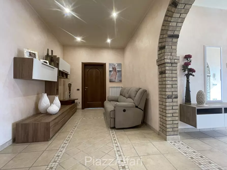 Immagine 14 di Casa indipendente in vendita  in Via Giuseppe Garibaldi a Correzzola