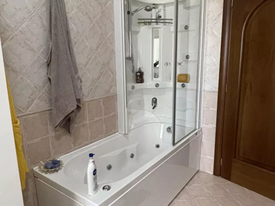 Immagine 27 di Casa indipendente in vendita  in Via Giuseppe Garibaldi a Correzzola