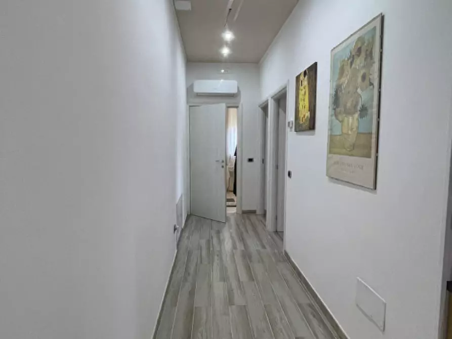 Immagine 38 di Casa indipendente in vendita  in Via Giuseppe Garibaldi a Correzzola