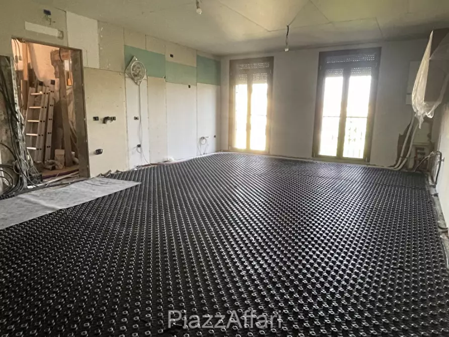 Immagine 48 di Casa indipendente in vendita  in Via Giuseppe Garibaldi a Correzzola