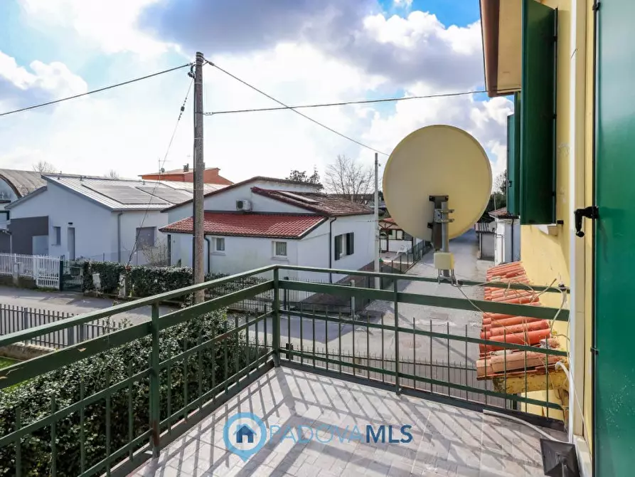 Immagine 6 di Casa bifamiliare in vendita  a Selvazzano Dentro