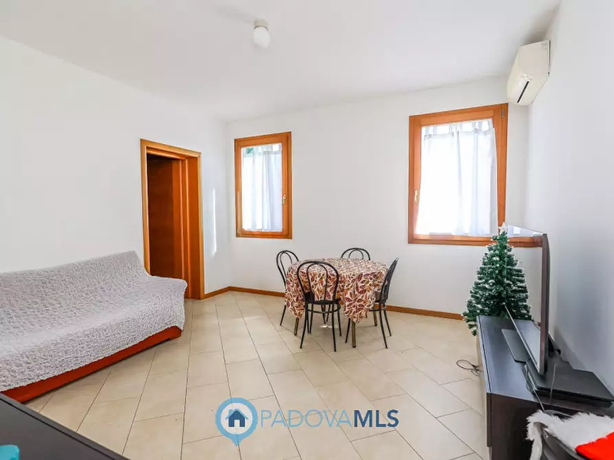 Immagine 9 di Casa bifamiliare in vendita  a Selvazzano Dentro