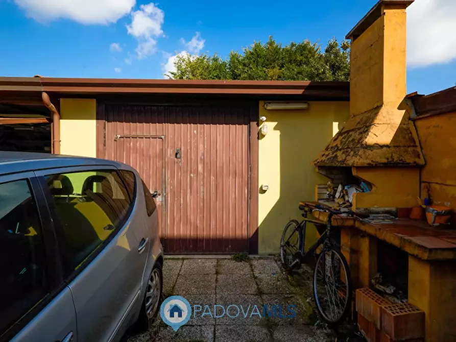 Immagine 22 di Casa bifamiliare in vendita  a Selvazzano Dentro