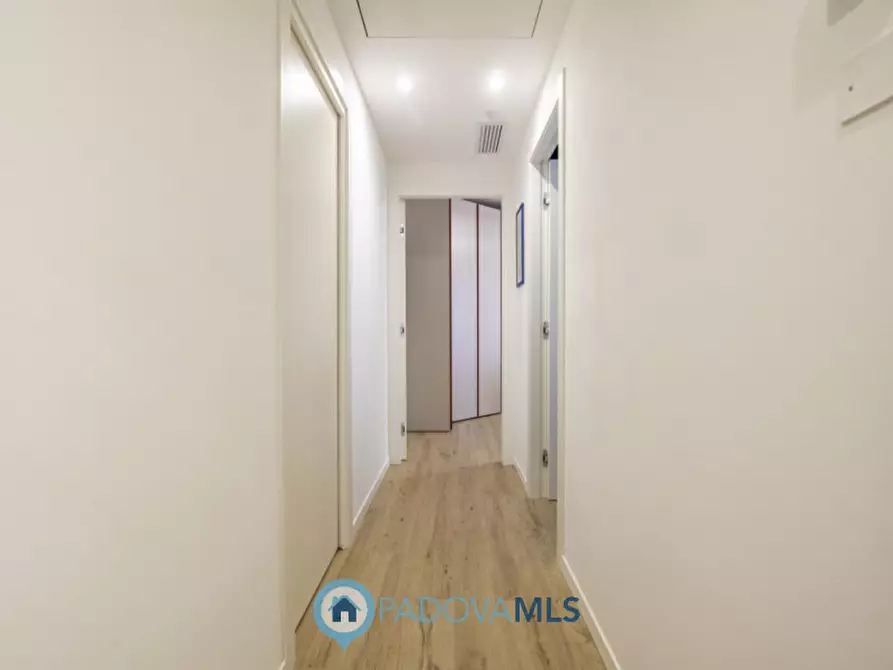 Immagine 4 di Attico in vendita  in Via Rovereto a Mestrino