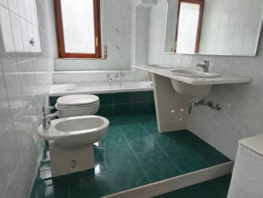 Immagine 11 di Appartamento in vendita  in Via del Quarnaro a Palermo