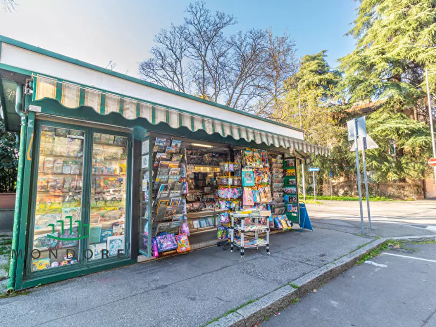 Immagine 4 di Attività commerciale in vendita  in Via Alberto dall'Olio a Bologna