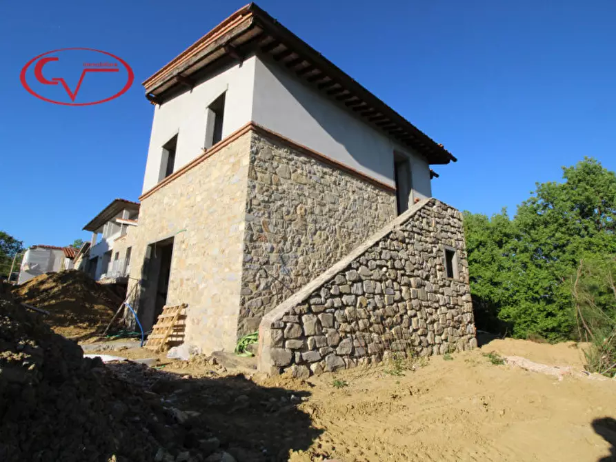 Immagine 1 di Casa bifamiliare in vendita  in Laterina a Laterina Pergine Valdarno