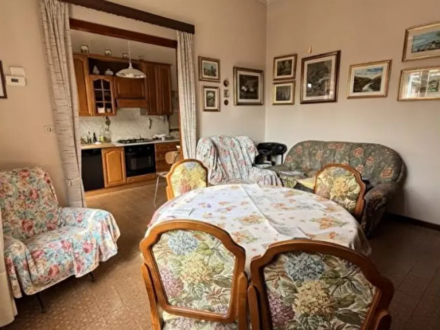 Immagine 1 di Casa trifamiliare in vendita  in Via San Salvatore a Padova