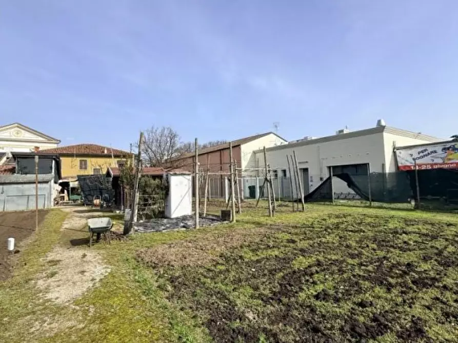 Immagine 22 di Casa trifamiliare in vendita  in Via San Salvatore a Padova