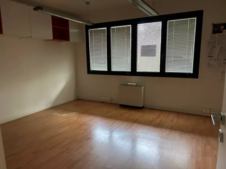 Immagine 1 di Ufficio in affitto  in Via Roma a Albignasego