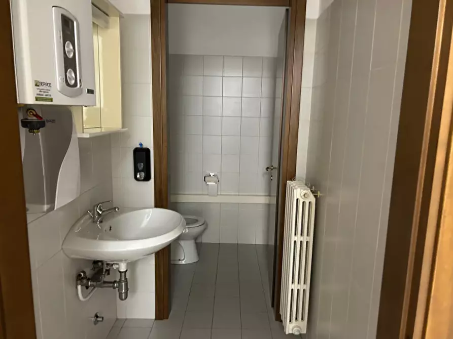 Immagine 3 di Ufficio in affitto  in Via Roma a Albignasego