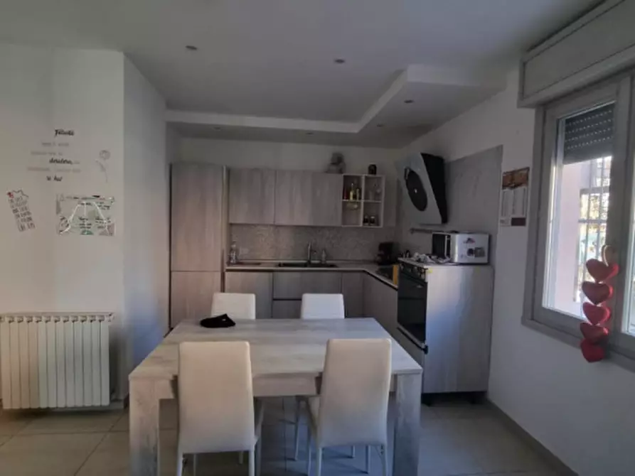 Immagine 3 di Casa bifamiliare in vendita  in Via Camillo Prampolini a Correggio