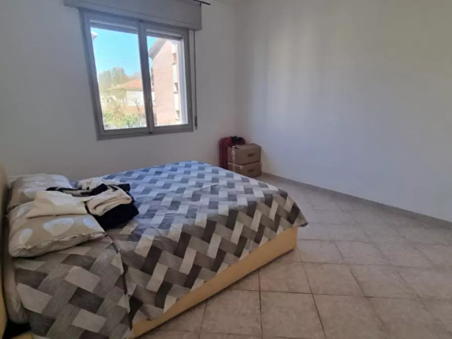 Immagine 10 di Casa bifamiliare in vendita  in Via Camillo Prampolini a Correggio