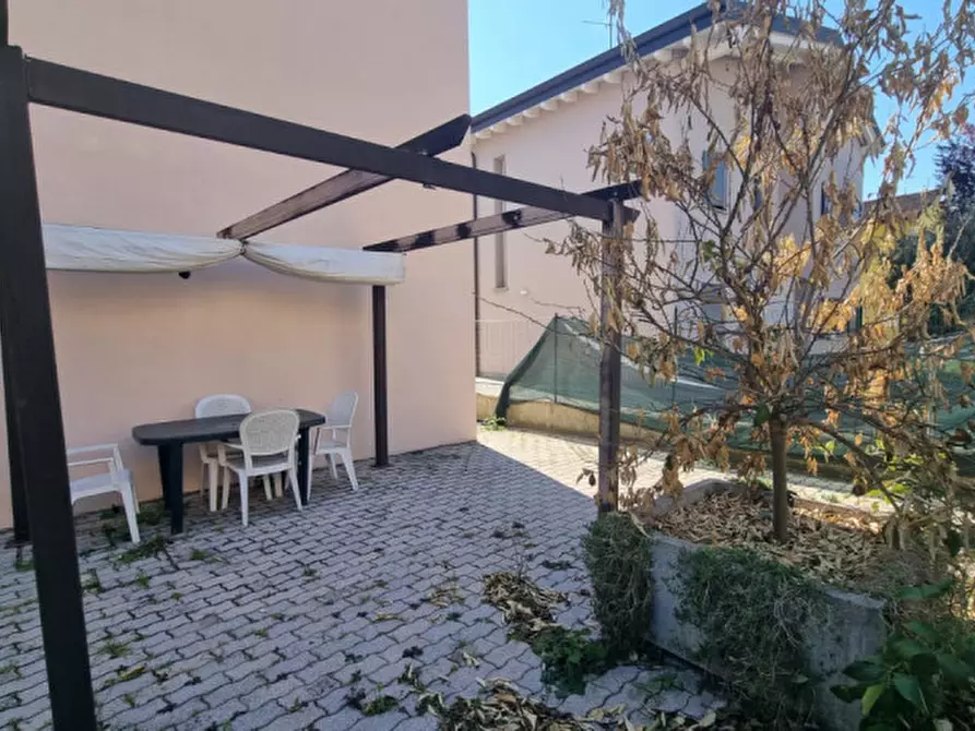 Immagine 18 di Casa bifamiliare in vendita  in Via Camillo Prampolini a Correggio