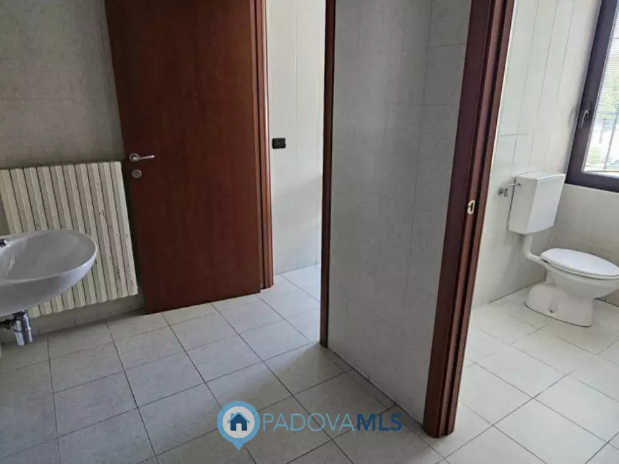 Immagine 7 di Ufficio in affitto  in Via Austria a Padova