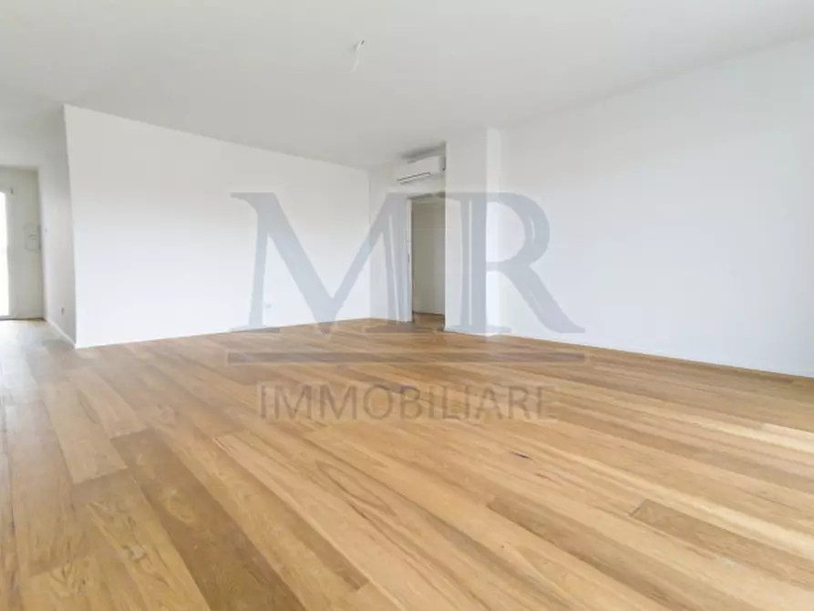 Immagine 5 di Appartamento in vendita  in Via comino a Padova