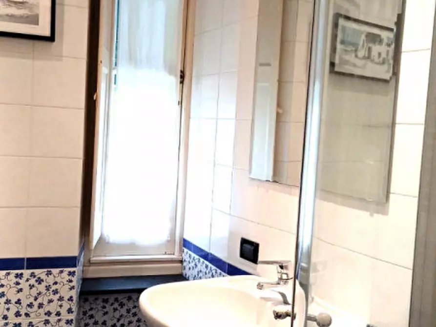Immagine 9 di Appartamento in vendita  in Strada statale 1 Via Aurelia a Camogli