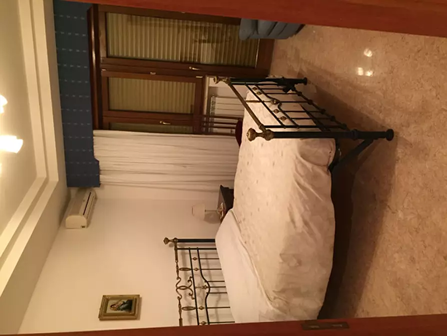 Immagine 7 di Appartamento in vendita  in Via Conte Appiano, 72 a Foggia