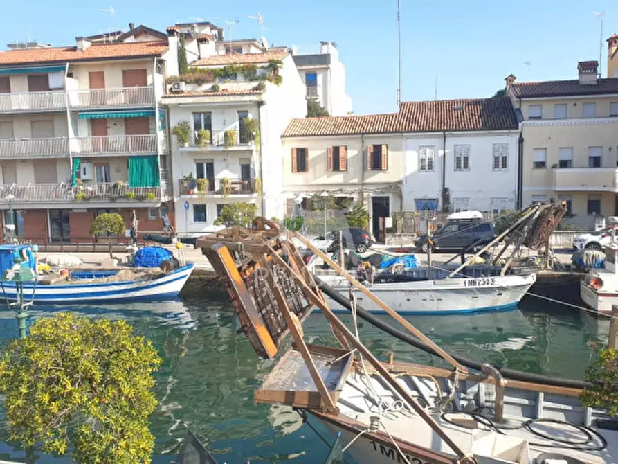 Immagine 1 di Villetta a schiera in vendita  in Riva Bersaglieri, 10 a Grado
