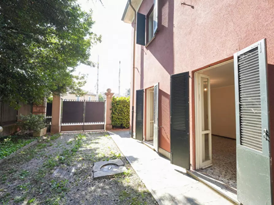 Immagine 3 di Appartamento in vendita  in Via Piave a Sovico