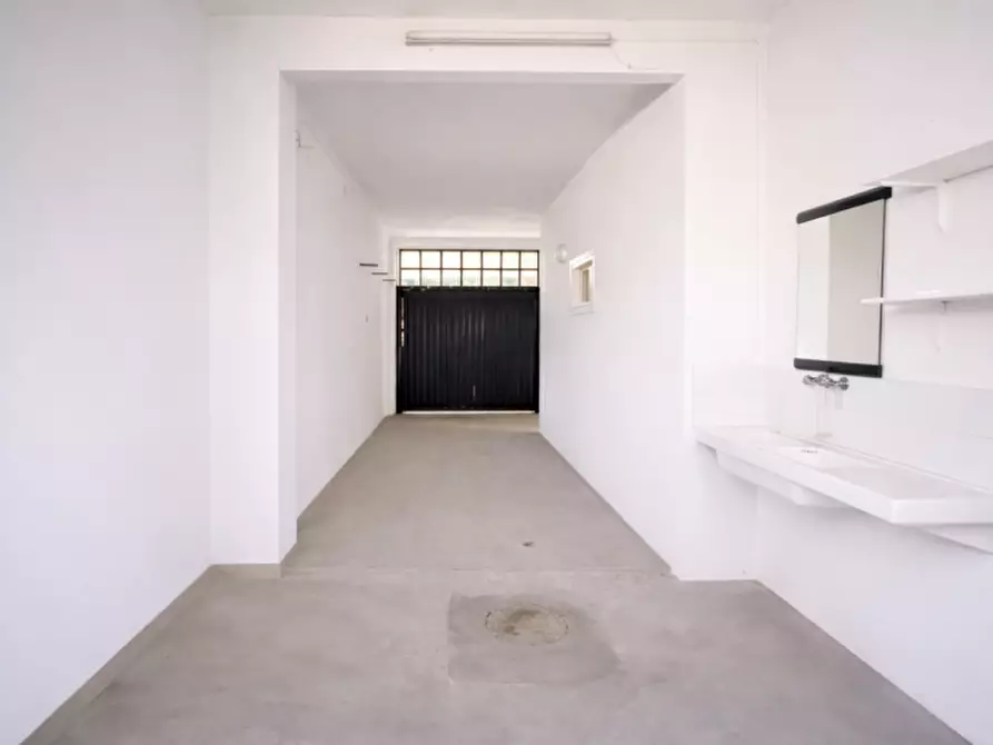 Immagine 35 di Appartamento in vendita  in Via Piave a Sovico