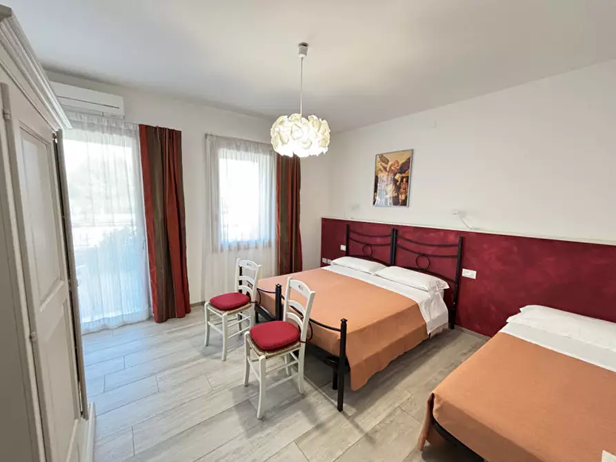 Immagine 11 di Appartamento in vendita  in via miranese 85 a Mirano
