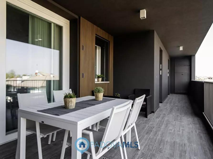 Immagine 2 di Attico in vendita  in Via Rovereto a Mestrino