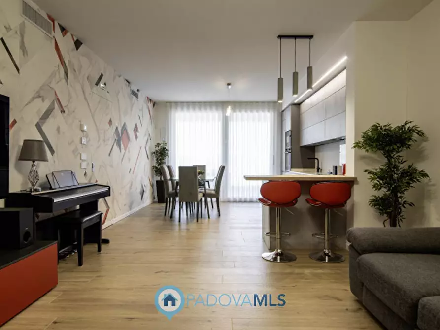 Immagine 12 di Attico in vendita  in Via Rovereto a Mestrino