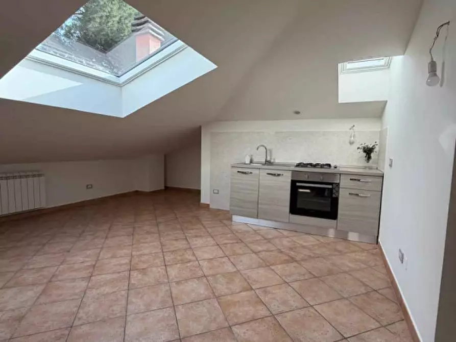 Immagine 15 di Appartamento in vendita  in via frascati 193 a Rocca Di Papa