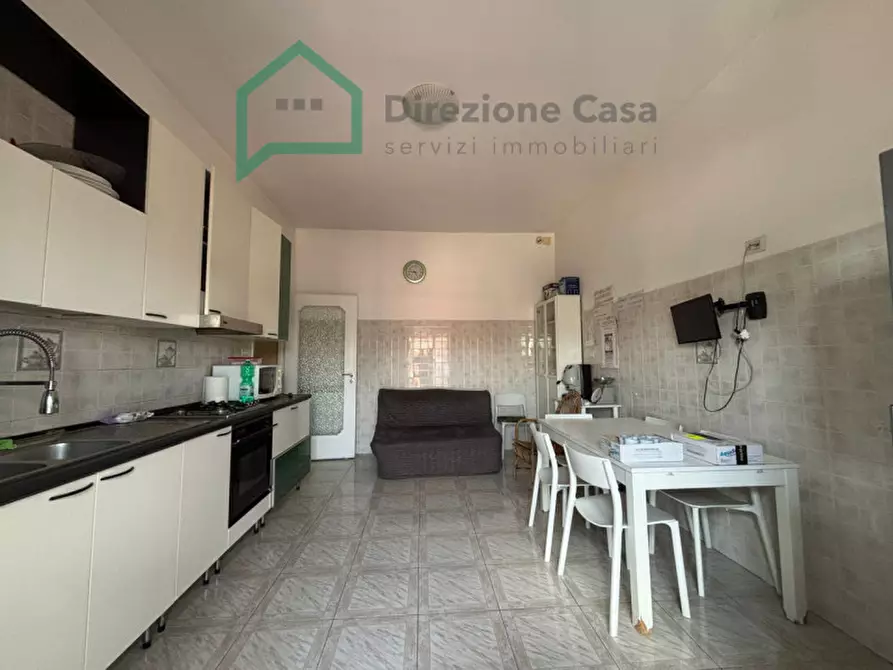 Immagine 26 di Appartamento in affitto  in Via Benedetto Cairoli, 1 a Napoli
