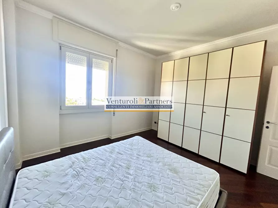 Immagine 9 di Appartamento in vendita  in Viale Dante Alighieri a Desenzano Del Garda