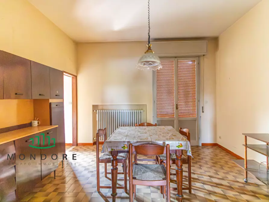 Immagine 6 di Palazzo in vendita  in VIA VINICIO PESCERELLI 82 a San Pietro In Casale