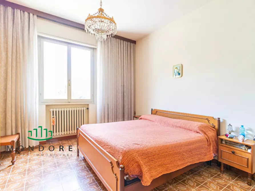 Immagine 19 di Palazzo in vendita  in VIA VINICIO PESCERELLI 82 a San Pietro In Casale